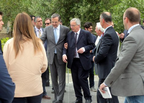 Αγκαζέ ο Σαμαράς με τον Γιούνκερ πάνε για φαγητό στο Μουσείο της Ακρόπολης [εικόνες] | iefimerida.gr 1