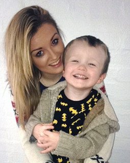 Το σημείωμα επιβάτη τρένου σε άγνωστη συνεπιβάτιδά του, ανύπαντρη μητέρα, που έγινε viral [εικόνες] | iefimerida.gr 3