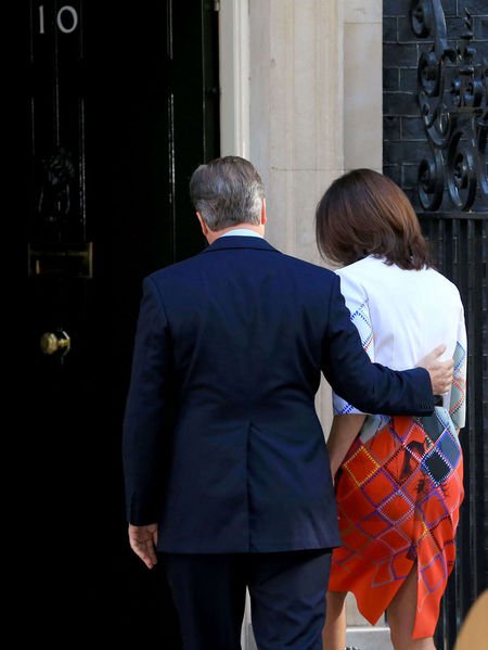 Γιατί έκλαψε η Σαμάνθα Κάμερον -Οι τίτλοι και οι μπίζνες μιας σχεδόν γαλαζοαίματης [εικόνες] | iefimerida.gr 3