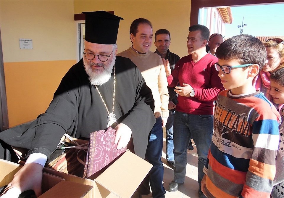 Η «Αποστολή» στηρίζει 1800 οικογένειες στην ακριτική Ελλάδα -Επίσκεψη αγάπης στη Θράκη | iefimerida.gr 1