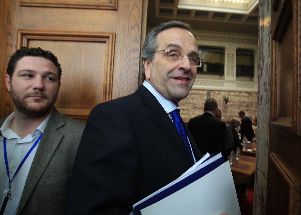 Ο Σαμαράς πετάει το γάντι: Οποιος θέλει να με αμφισβητήσει, να το κάνει εδώ... | iefimerida.gr 0