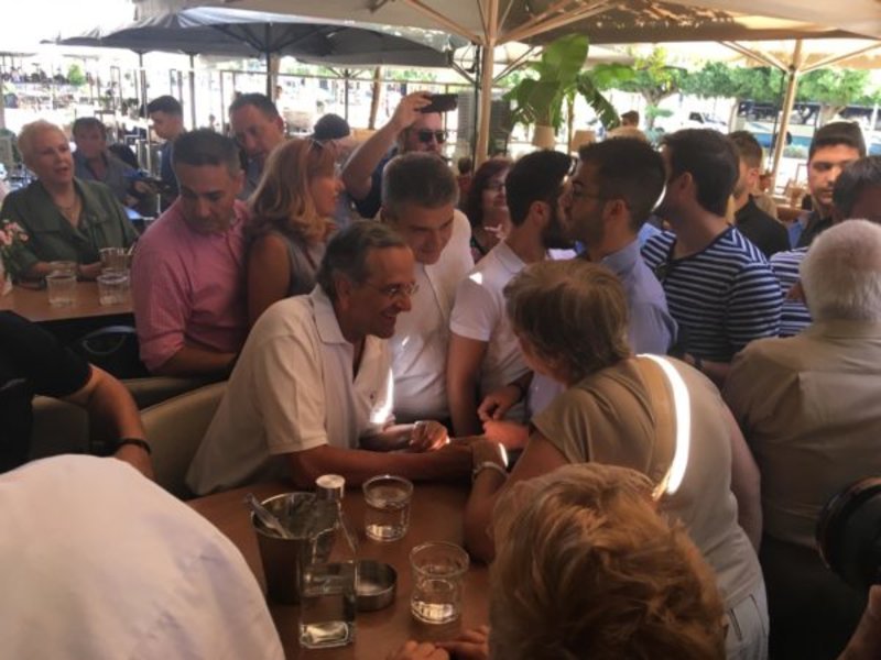 Επικό σχόλιο Σαμαρά από την Καλαμάτα: Γύρισα τα μαγαζιά να βεβαιωθώ ότι όλοι βγήκαν από τα μνημόνια [βίντεο] | iefimerida.gr 9