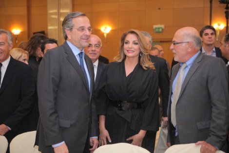 Ο Σαμαράς επιμένει: Bγαίνουμε από το Μνημόνιο, είμαστε και ασφαλείς [εικόνες] | iefimerida.gr 0