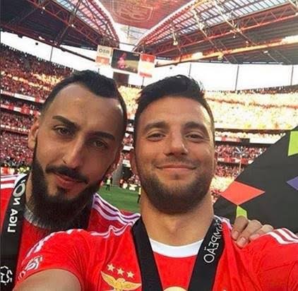 Champions League vs Αγίου Βαλεντίνου:  Οδηγίες επιβίωσης για ερωτευμένους  | iefimerida.gr 5