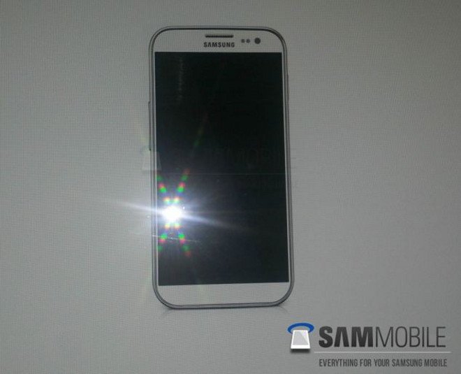 Διέρρευσε φωτογραφία του νέου Samsung S IV  [εικόνα] | iefimerida.gr 0