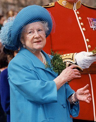 Σάλος στη Βρετανία: Η Κέιτ Μίντλετον έσπασε παράδοση 115 χρόνων [εικόνες] | iefimerida.gr 6