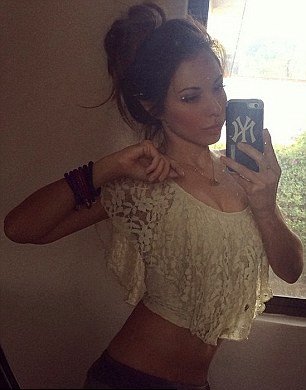 Αυτή είναι η Μεξικανή «Κιμ Καρντάσιαν» -Κάνει ό,τι μπορεί για να της μοιάσει [εικόνες] | iefimerida.gr 9