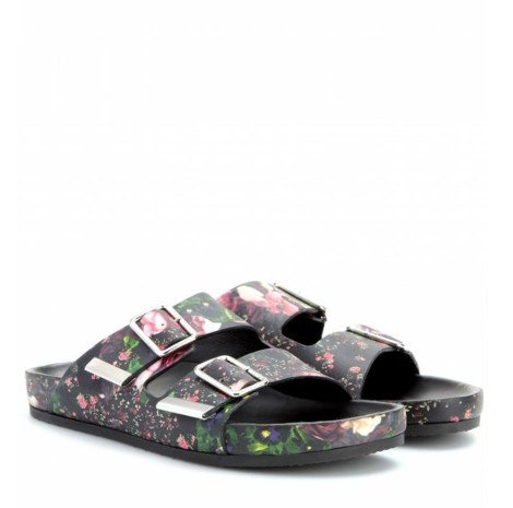 Τα πιο «it» υποδήματα του καλοκαιριού για casual chic εμφανίσεις κατευθείαν από τους μεγάλους οίκους στα πόδια σας [εικόνες] | iefimerida.gr 11