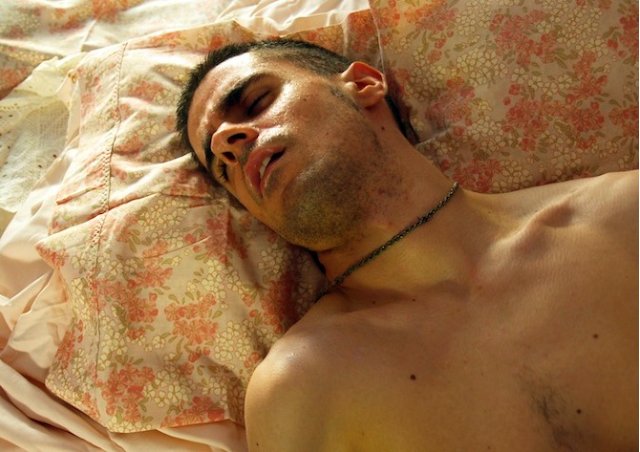 Οι μορφασμοί του ανδρικού οργασμού - Δώδεκα άντρες προσφέρουν τις στιγμές κορύφωσής τους στο φακό [εικόνες]  | iefimerida.gr 2