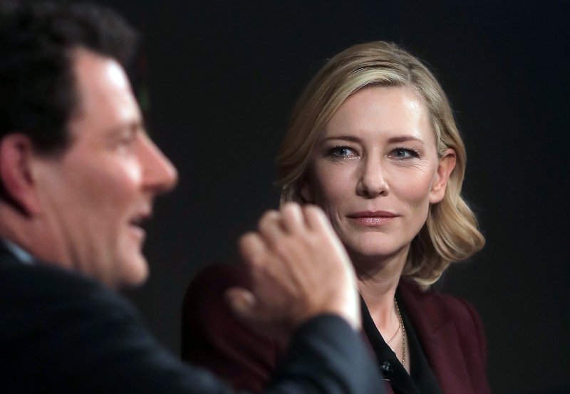 Η Κέιτ Μπλάνσετ και η Σάντρα Μπούλοκ κάνουν μάσκα πέους -Τι είναι το νέο τρεντ ομορφιάς του Χόλιγουντ [εικόνες] | iefimerida.gr 0