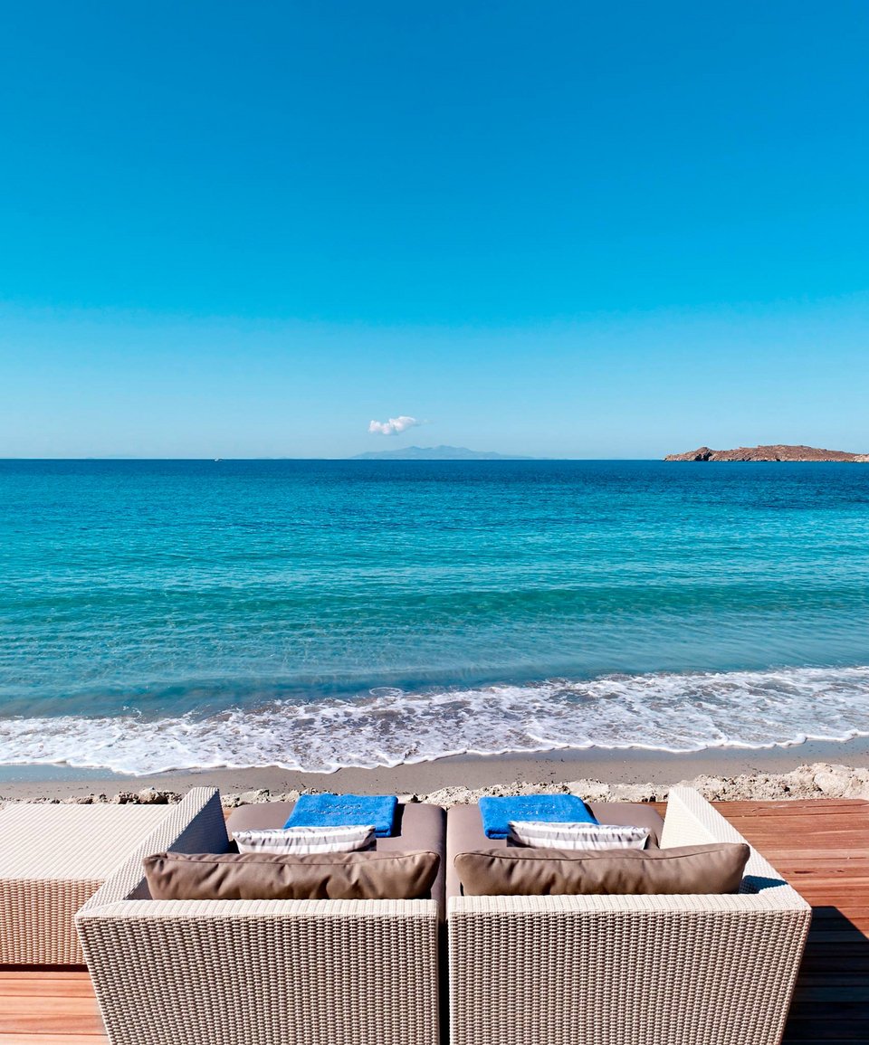 Οι πιο μοδάτες παραλίες του κόσμου – Μέσα και μία ελληνική [εικόνες] | iefimerida.gr 1