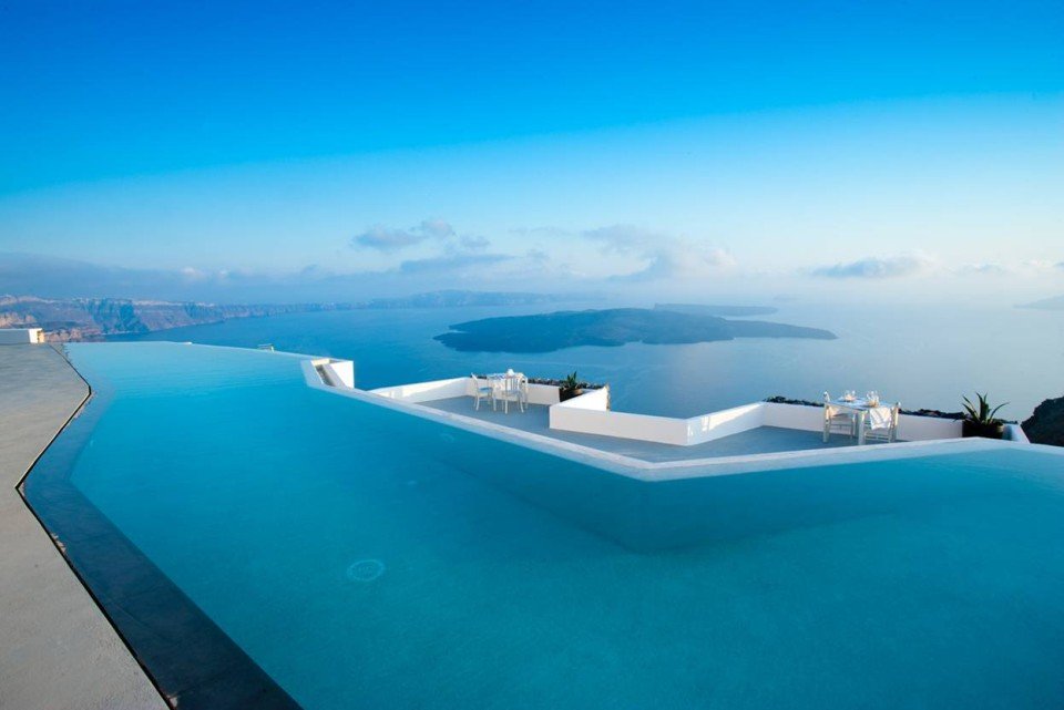 Top10: Πισίνες ανά τον κόσμο με απίστευτη θέα- Ανάμεσά τους και μία ελληνική [εικόνες] | iefimerida.gr 2
