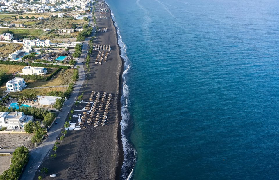 TIME: Ολοι πρέπει να πάνε στη Σαντορίνη μια φορά -Τα 25 ταξίδια ζωής | iefimerida.gr 0