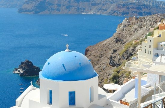 Τα ελληνικά νησιά ψηφίστηκαν ως τα καλύτερα στον κόσμο για το 2017 | iefimerida.gr 0