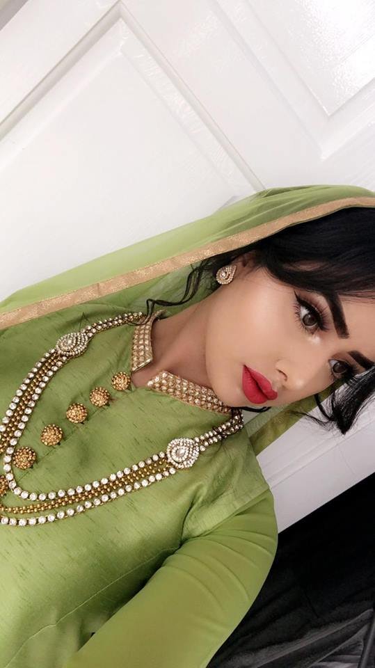 Μουσουλμάνα με χιτζάμπ για πρώτη φορά στα βρετανικά καλλιστεία [εικόνες & βίντεο] | iefimerida.gr 1