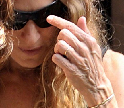 Sarah Jessica Parker, η σταρ με τα τρομακτικότερα χέρια στον κόσμο [εικόνες] | iefimerida.gr 3