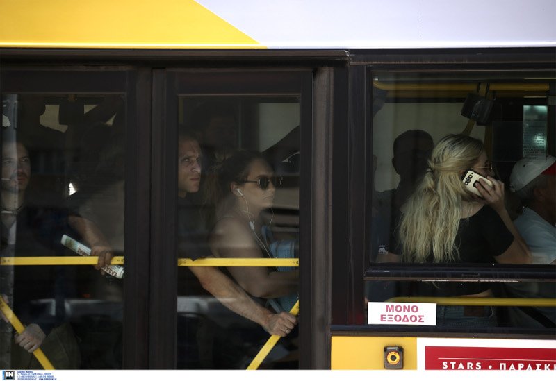 Οι Αθηναίοι σαν σαρδέλες στα λεωφορεία, μέσα στη ζέστη, λόγω της στάσης εργασίας στο Μετρό [εικόνες] | iefimerida.gr 1