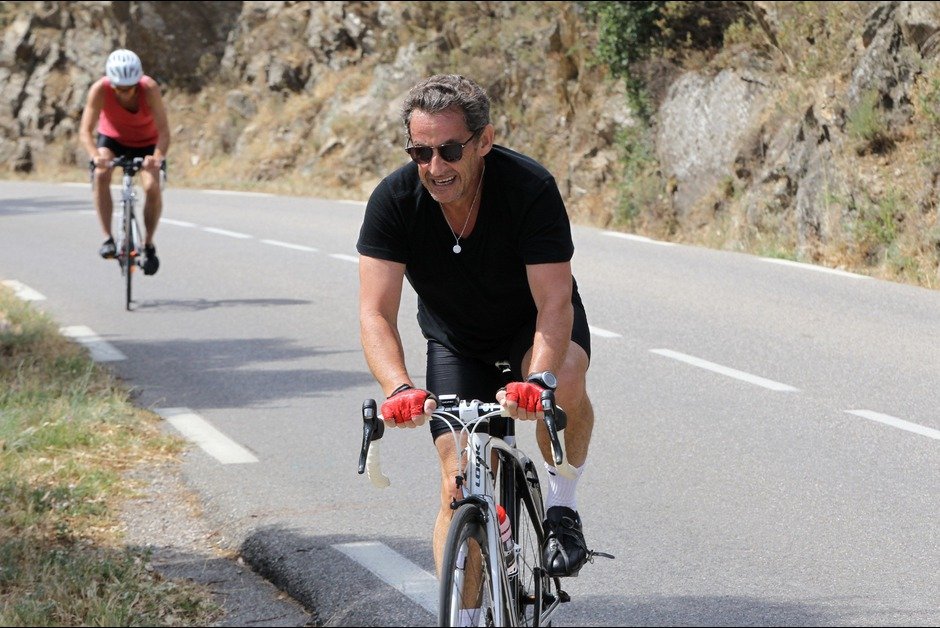 Ο Νικολά Σαρκοζί όπως δεν τον έχετε ξαναδεί -Μακριά από τα σκάνδαλα, η καλή ζωή [εικόνες] | iefimerida.gr 2