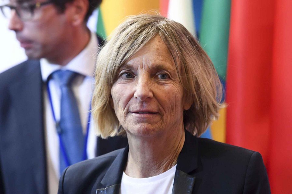 «Εσκασαν» τα πρώτα σκάνδαλα του Μακρόν -Δύο υπουργοί καλούνται να παραιτηθούν [εικόνες] | iefimerida.gr 2