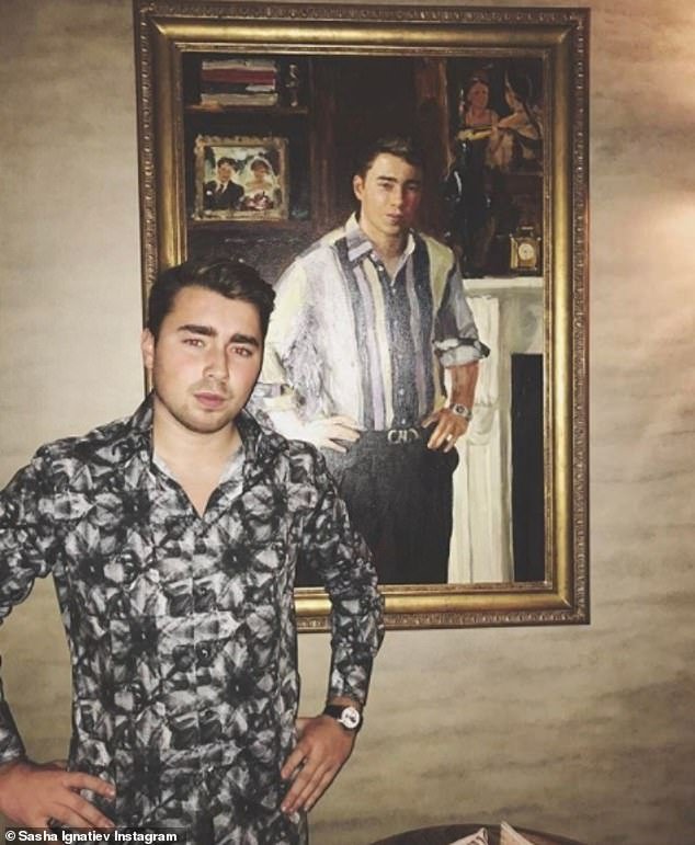 Τα κακομαθημένα πλουσιόπαιδα της Ρωσίας το τερματίζουν -Χρυσά σαλόνια, βασιλικά πορτραίτα [εικόνες] | iefimerida.gr 10