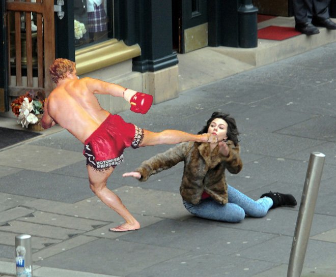 Η Σκάρλετ Γιόχανσον σκοντάφτει και το ίντερνετ λυσσάει [εικόνες] | iefimerida.gr 2