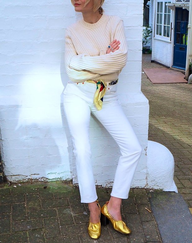 Ετσι φοριέται το μεταξωτό μαντίλι -8 σικάτοι τρόποι [εικόνες] | iefimerida.gr 7