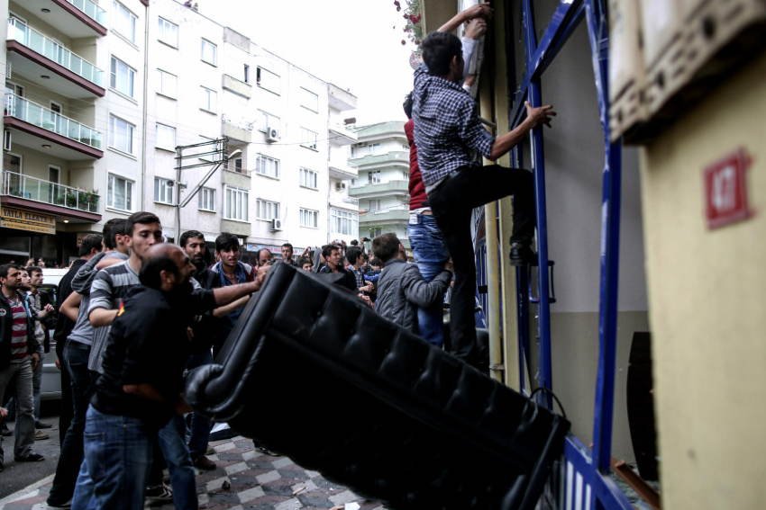 Οι πιο τρομακτικές ταραχές του 2014: Από την Ουκρανία μέχρι τη Γάζα [εικόνες] | iefimerida.gr 18