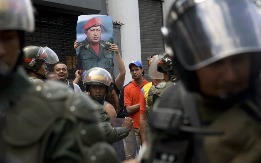 Οι πιο τρομακτικές ταραχές του 2014: Από την Ουκρανία μέχρι τη Γάζα [εικόνες] | iefimerida.gr 14