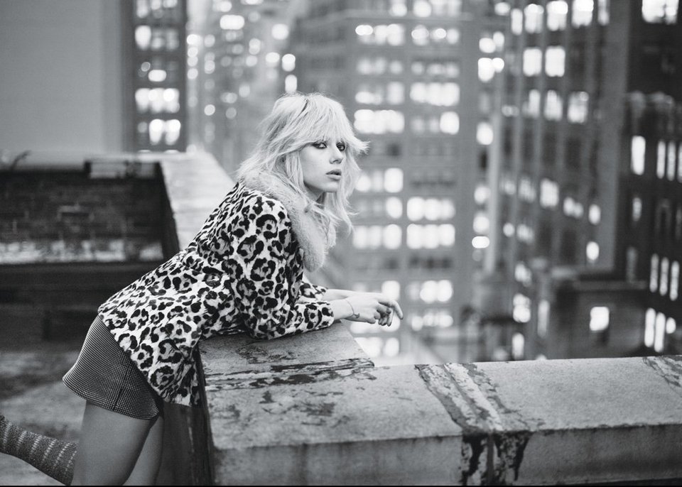 Αγριο θηλυκό η Σκάρλετ Γιόχανσον -Η εκρηκτική νέα φωτογράφησή της [εικόνες] | iefimerida.gr 4