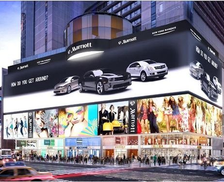 Στην Times Square η μεγαλύτερη γιγαντοοθόνη στον κόσμο: Εχει το μέγεθος ενός γηπέδου ποδοσφαίρου [βίντεο & εικόνες] | iefimerida.gr 1