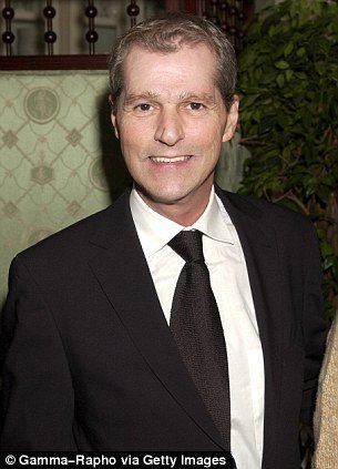 Η Σελίν Ντιόν στα γκρι, στην κηδεία του αδελφού της -Μια ημέρα αφότου αποχαιρέτησε τον σύζυγό της [εικόνες] | iefimerida.gr 5