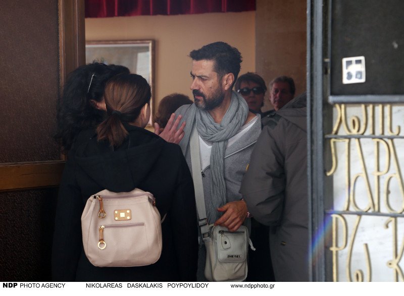 Το μήνυμα του συντρόφου του Χατζησάββα στον Πρωθυπουργό για το σύμφωνο συμβίωσης [εικόνες] | iefimerida.gr 1