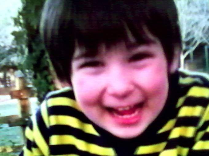 Τετράχρονος έπεσε από βράχο 70 μέτρων και επέζησε -Πώς είναι η κατάσταση της υγείας του [βίντεο & εικόνες] | iefimerida.gr 1