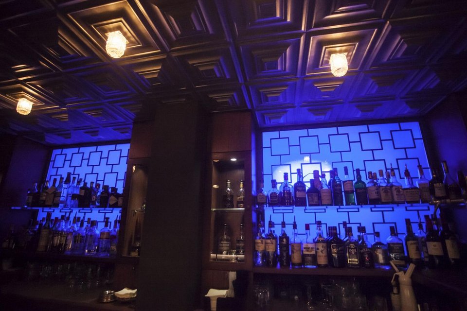Speakeasy: Αυτό είναι το πρώτο κρυφό μπαρ της Αθήνας το οποίο δεν γνωρίζει σχεδόν κανείς που βρίσκεται [εικόνες]  | iefimerida.gr 1
