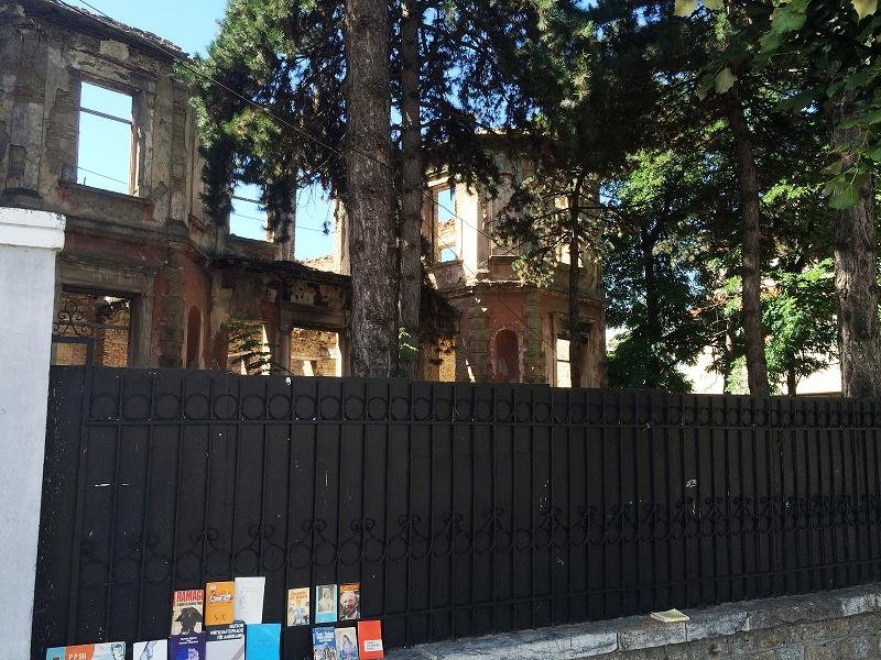 Κορυτσά: Αναστηλώνεται το ιστορικό κτίριο Σεφέρη [εικόνες] | iefimerida.gr 1