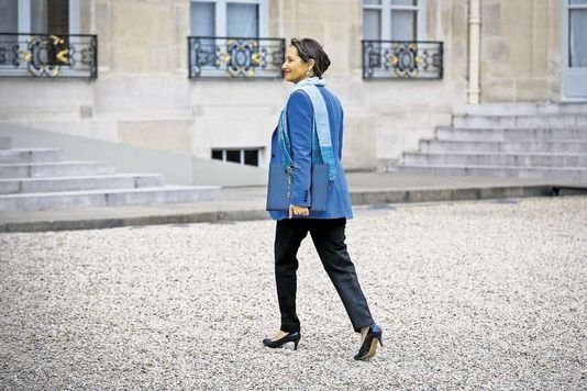 Η Σεγκολέν Ρουαγιάλ φέρεται ως Μαρία Αντουανέτα -Τι αποκαλύπτει γαλλικό περιοδικό για την απαράδεκτη υπουργό Οικολογίας [εικόνες] | iefimerida.gr 6