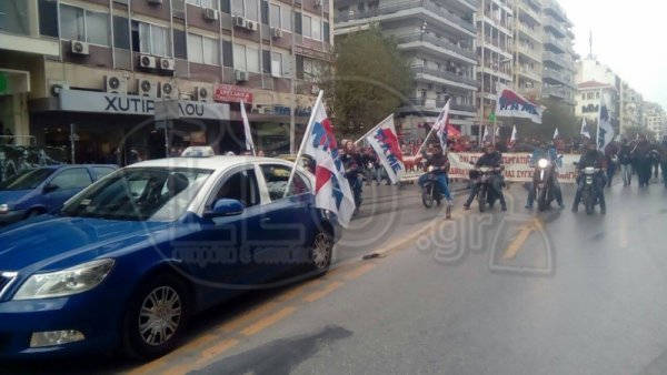 Μπλακ άουτ σε όλη τη χώρα -Χιλιάδες εργαζόμενοι διαδήλωσαν κατά των μέτρων [εικόνες] | iefimerida.gr 19