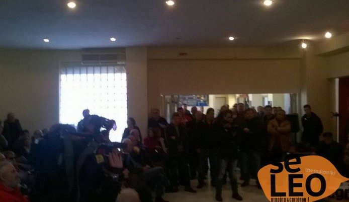 Αγρότες και στελέχη του ΣΥΡΙΖΑ πιάστηκαν στα χέρια στην ομιλία Μάρδα στη Θεσσαλονίκη [εικόνες & βίντεο] | iefimerida.gr 1