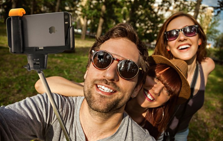 Οι 7 πιο ενοχλητικές συνήθειες του καλοκαιριού  [εικόνες] | iefimerida.gr 0