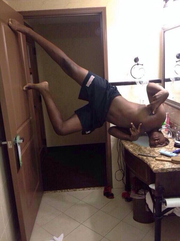 The Selfie Olympics: Η νέα παρανοϊκή μόδα στις φωτογραφίες που σαρώνει στο Facebook και το  Instagram [εικόνες]  | iefimerida.gr 3