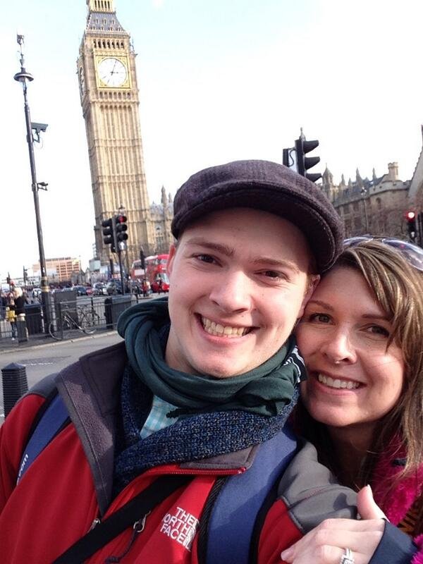 Η Αθήνα στις κορυφαίες πόλεις που σαρώνει στις selfies -Ιδού που γίνεται το μεγάλο πάρτι [εικόνες] | iefimerida.gr 0