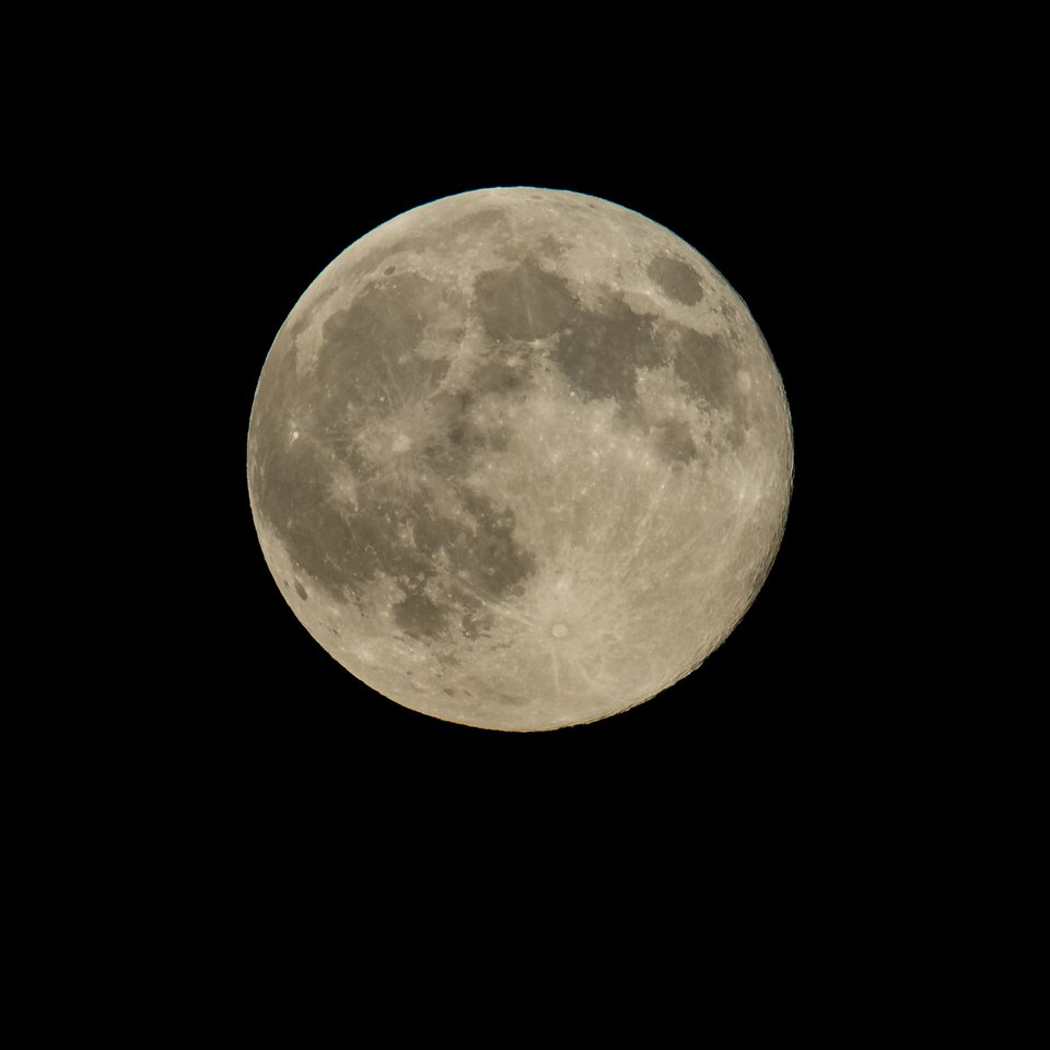 Super Moon την Κυριακή -Το μεγαλύτερο φεγγάρι του 2017! | iefimerida.gr 0