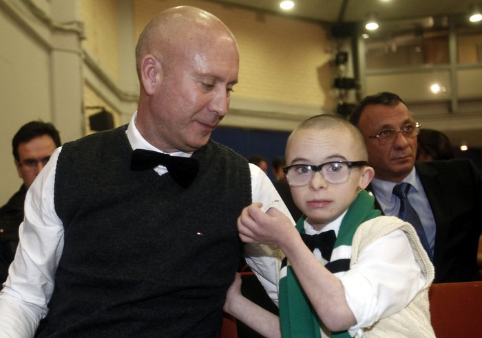 Ο μικρός Τζέι, φίλος του Γιώργου Σαμαρά, στην Ελλάδα στα βραβεία του ΠΣΑΤ [εικόνες] | iefimerida.gr 6