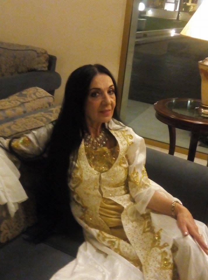 Sema Yildiz: Το αγοροκόριτσο του μαχαλά που έγινε βασίλισσα του οριεντάλ [εικόνες] | iefimerida.gr 0