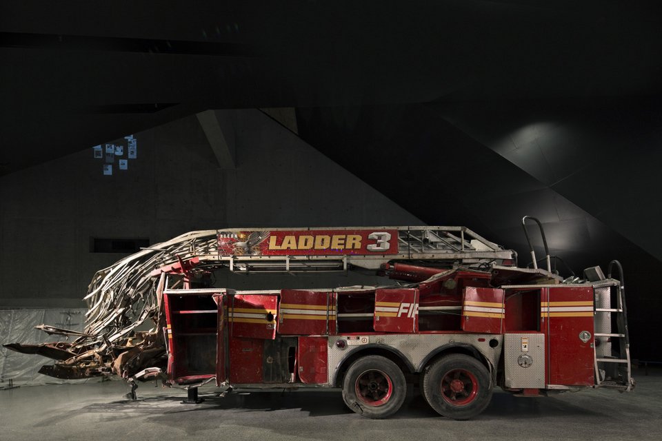 Το μουσείο με την πιο «μαύρη» ιστορία -Η φρίκη της 11ης Σεπτεμβρίου μπροστά στα μάτια του κόσμου [εικόνες] | iefimerida.gr 4