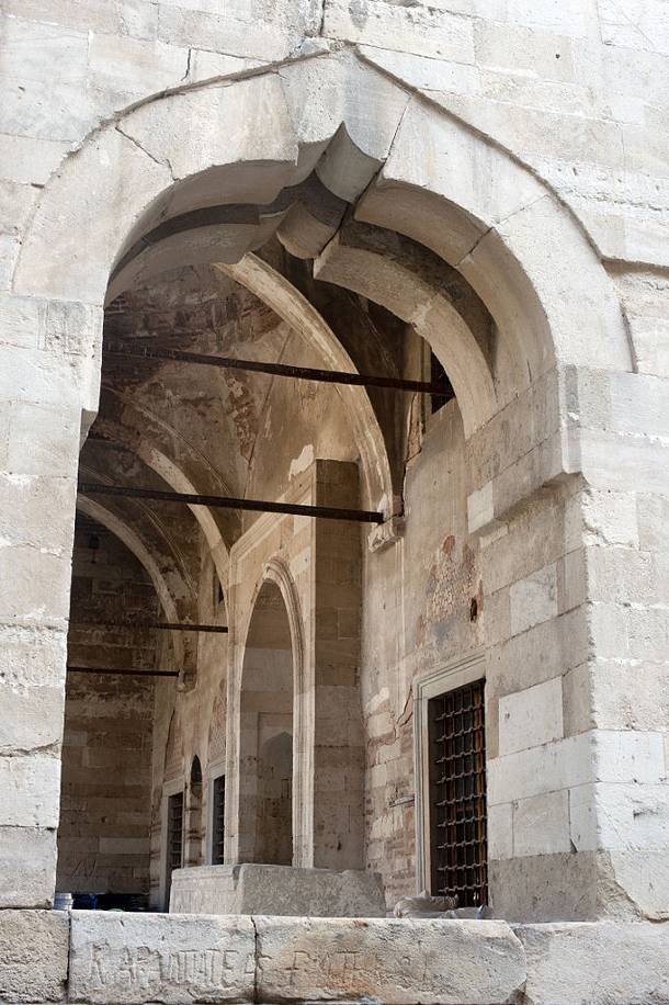 Mαγεμένοι οι Σερραίοι ανακάλυψαν το  Ζιντζιρλί Τζαμί που άνοιξε τις πόρτες του στο κοινό [εικόνες] | iefimerida.gr 2