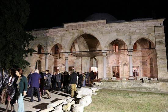 Mαγεμένοι οι Σερραίοι ανακάλυψαν το  Ζιντζιρλί Τζαμί που άνοιξε τις πόρτες του στο κοινό [εικόνες] | iefimerida.gr 5