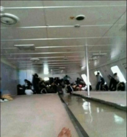 Συγκλονιστικές φωτογραφίες από το εσωτερικό του φέρι στη Νότια Κορέα, την ώρα του ναυαγίου | iefimerida.gr 3