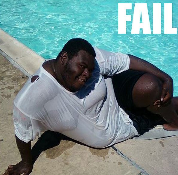 Γελάνε μαζί τους- Προσπάθησαν να αυτοφωτογραφηθούν σέξι, αλλά απέτυχαν οικτρά [εικόνες]  | iefimerida.gr 4