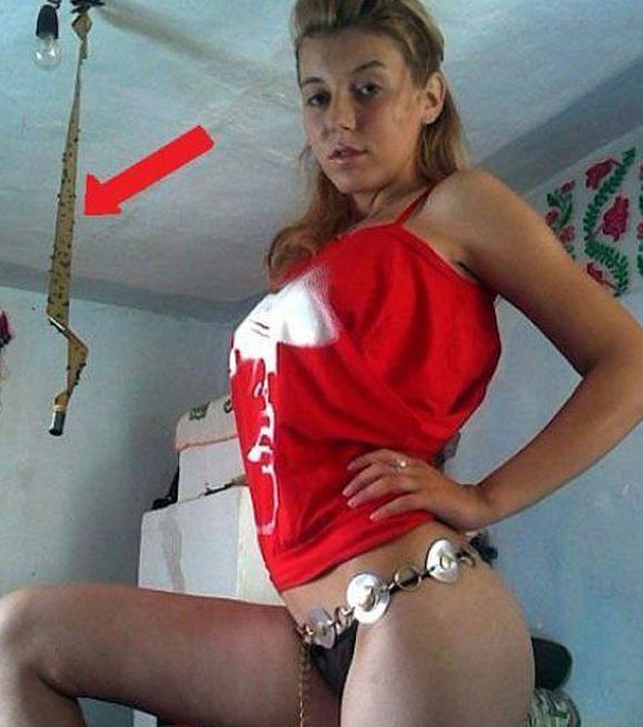 Γελάνε μαζί τους- Προσπάθησαν να αυτοφωτογραφηθούν σέξι, αλλά απέτυχαν οικτρά [εικόνες]  | iefimerida.gr 5